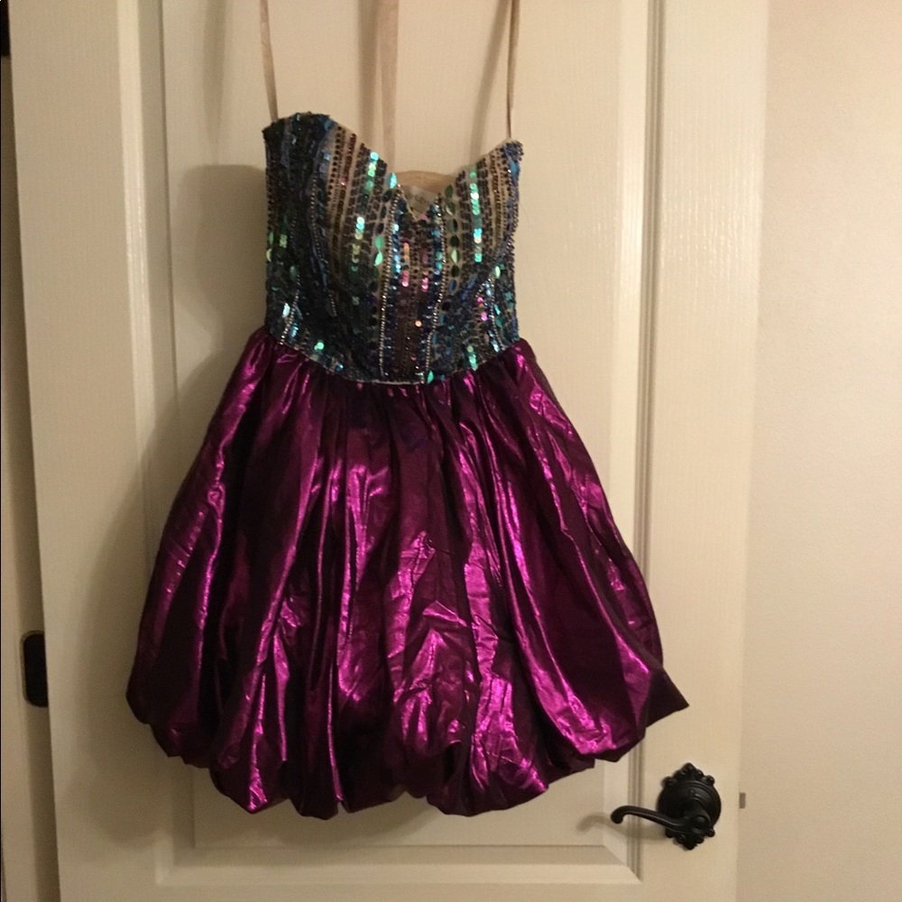 NWT Ashley Lauren dress size 4